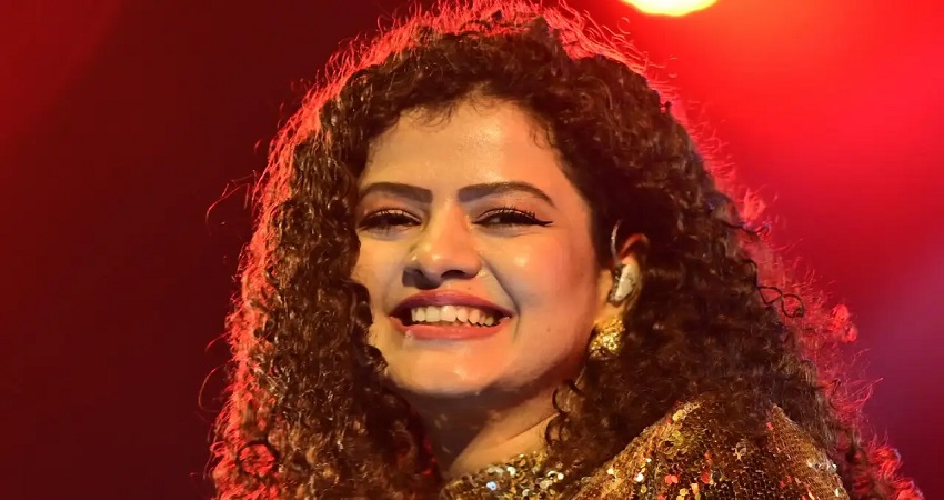 Community service through voice  Palak Muchhals Guinness Book of Records